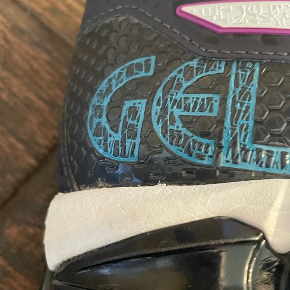 Asics Gel Tennis Shoes - Picture 3 of 6